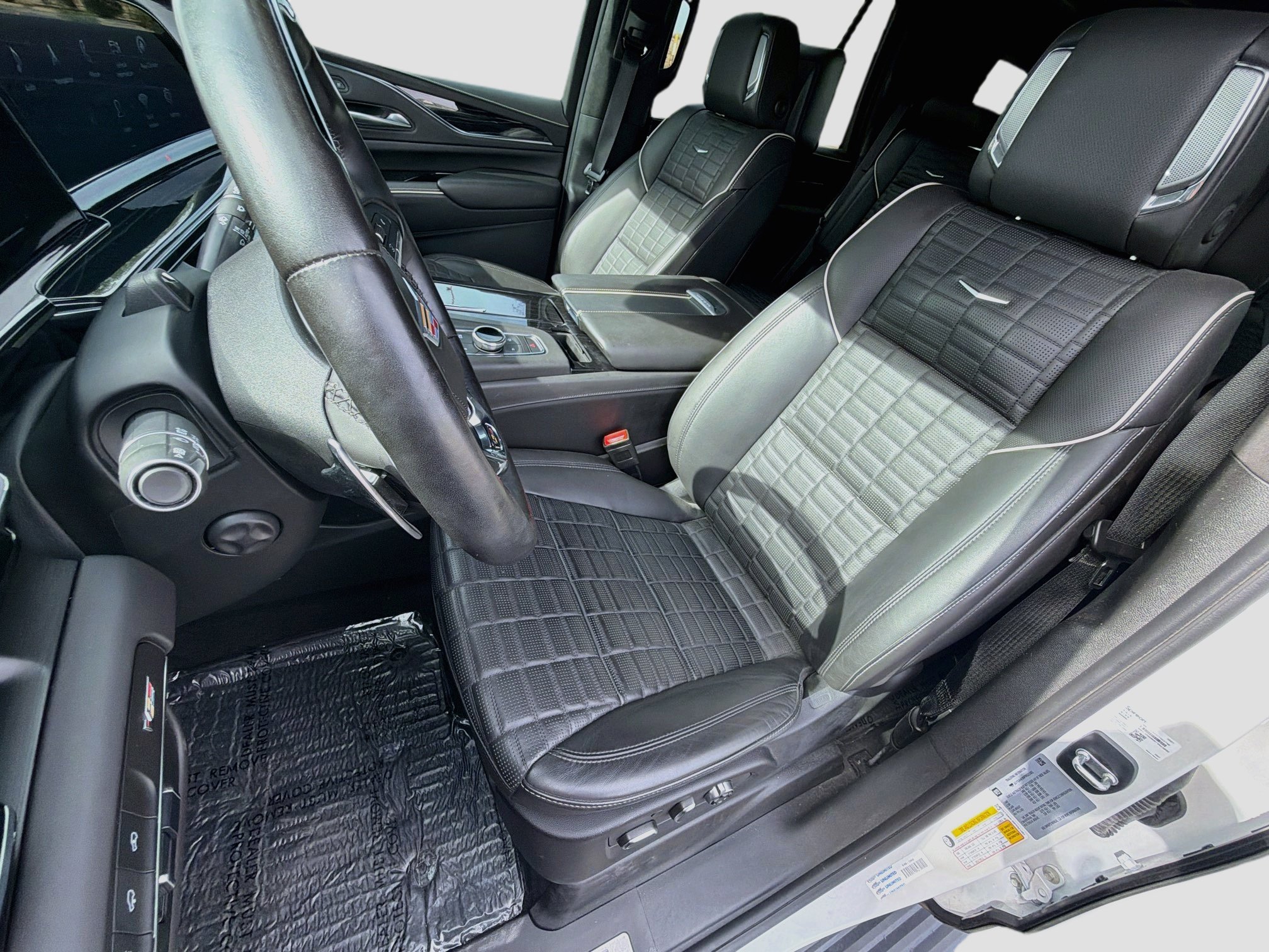 Certified 2023 Cadillac Escalade V w/ LPO, Floor Liner Package AWD/4WD image 22