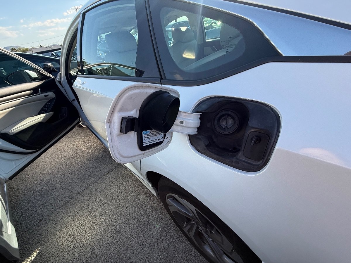 Used 2018 Honda Accord EX-L image 18