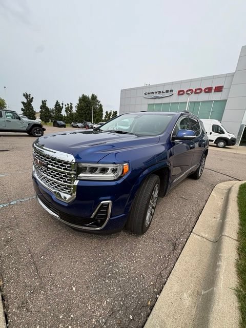 Used 2023 GMC Acadia Denali AWD/4WD image 6