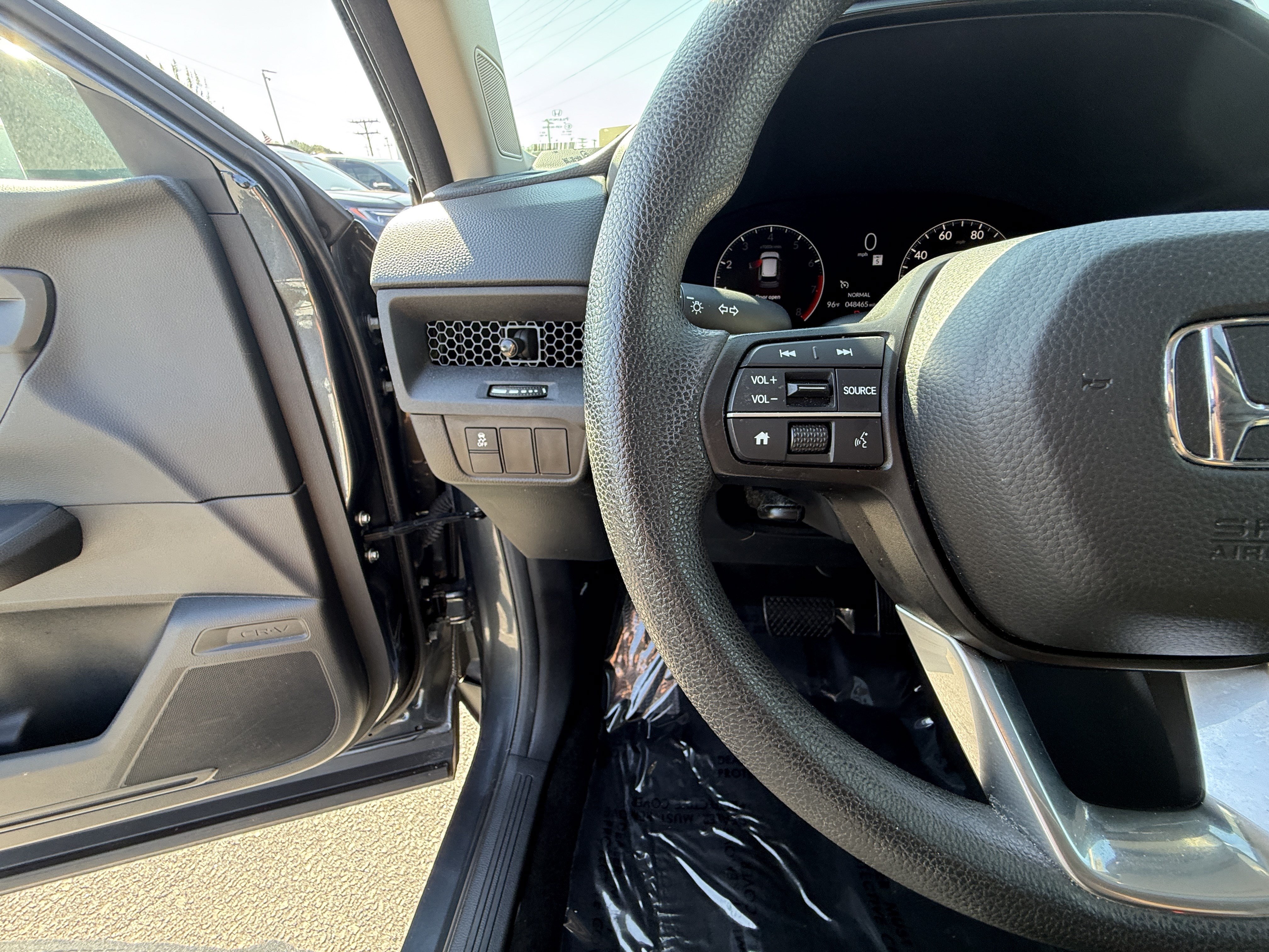 Used 2025 Honda CR-V EX image 19