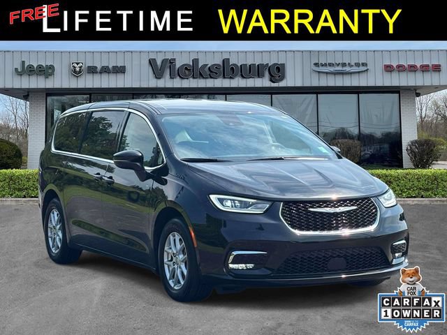 Used 2023 Chrysler Pacifica Touring-L FWD 360° Tour