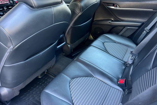 Certified 2022 Toyota Camry SE FWD image 4