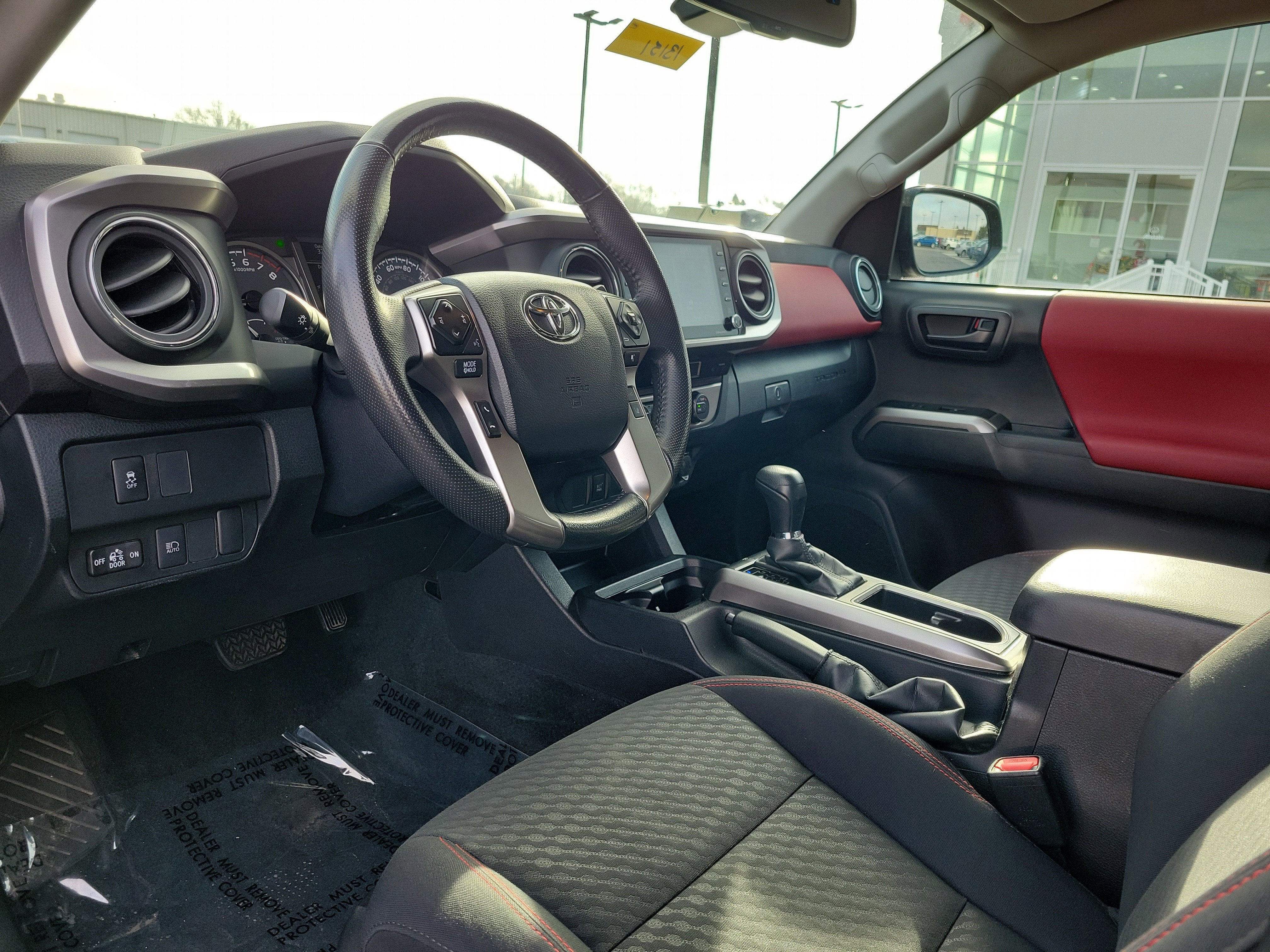 Used 2023 Toyota Tacoma SR image 19