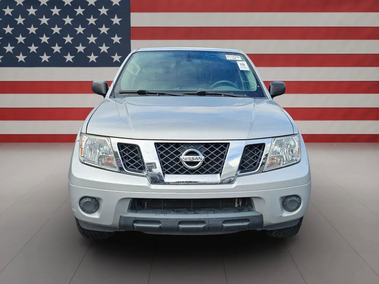 Used 2019 Nissan Frontier SV image 2