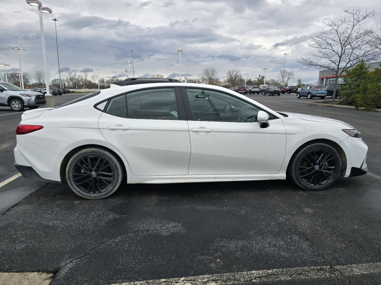 Certified 2025 Toyota Camry SE image 8