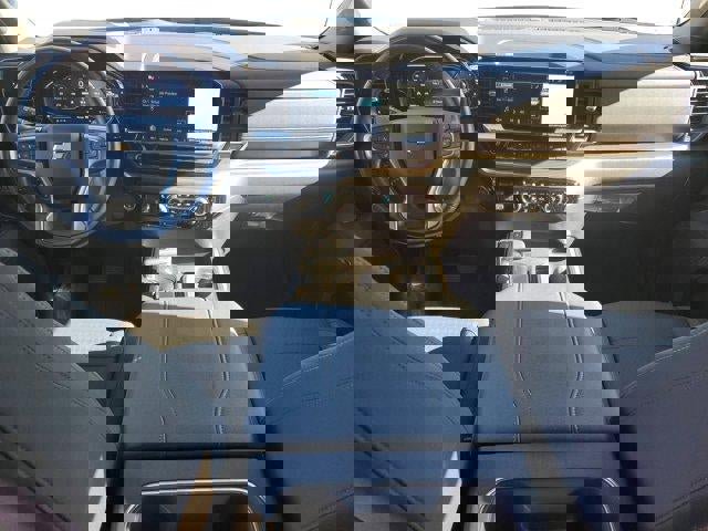 Used 2023 Chevrolet Silverado 1500 LT w/ Protection Package image 14