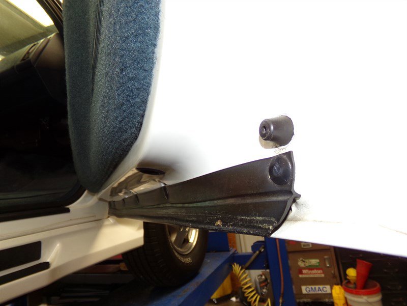 Used 1994 Chevrolet Suburban K1500 4WD image 75