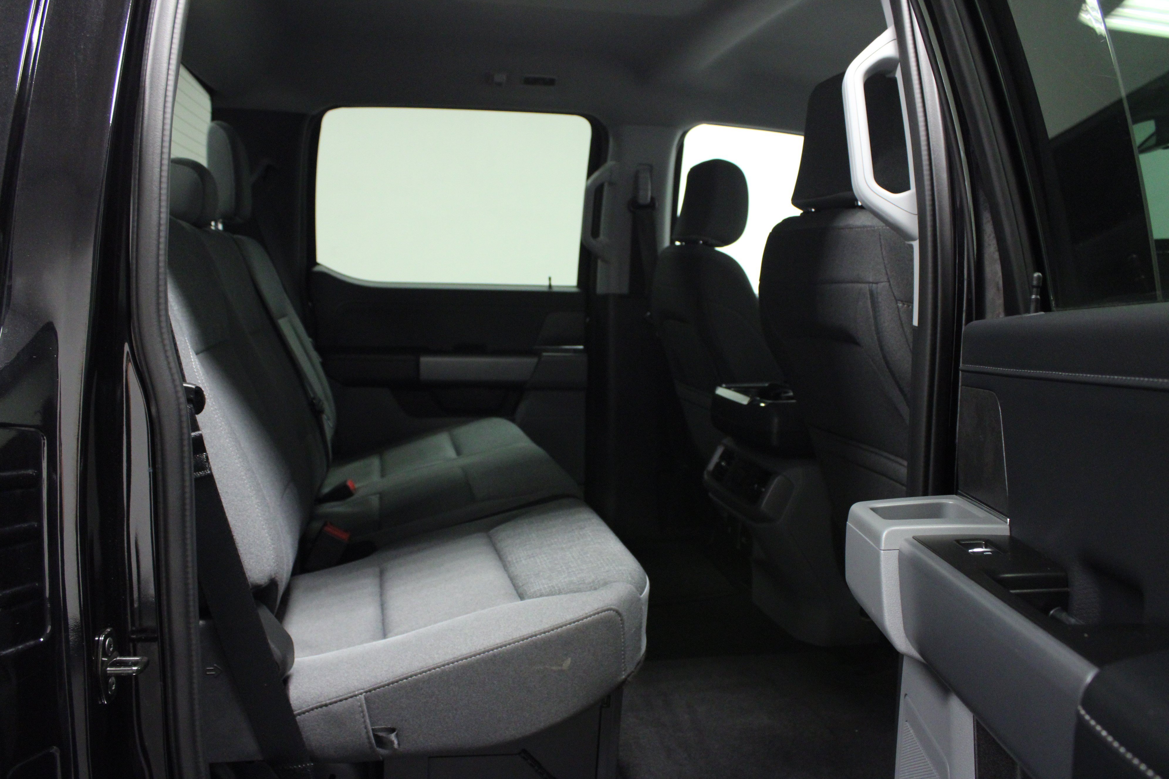 Used 2024 Ford F150 XLT w/ Mobile Office Package AWD/4WD image 15