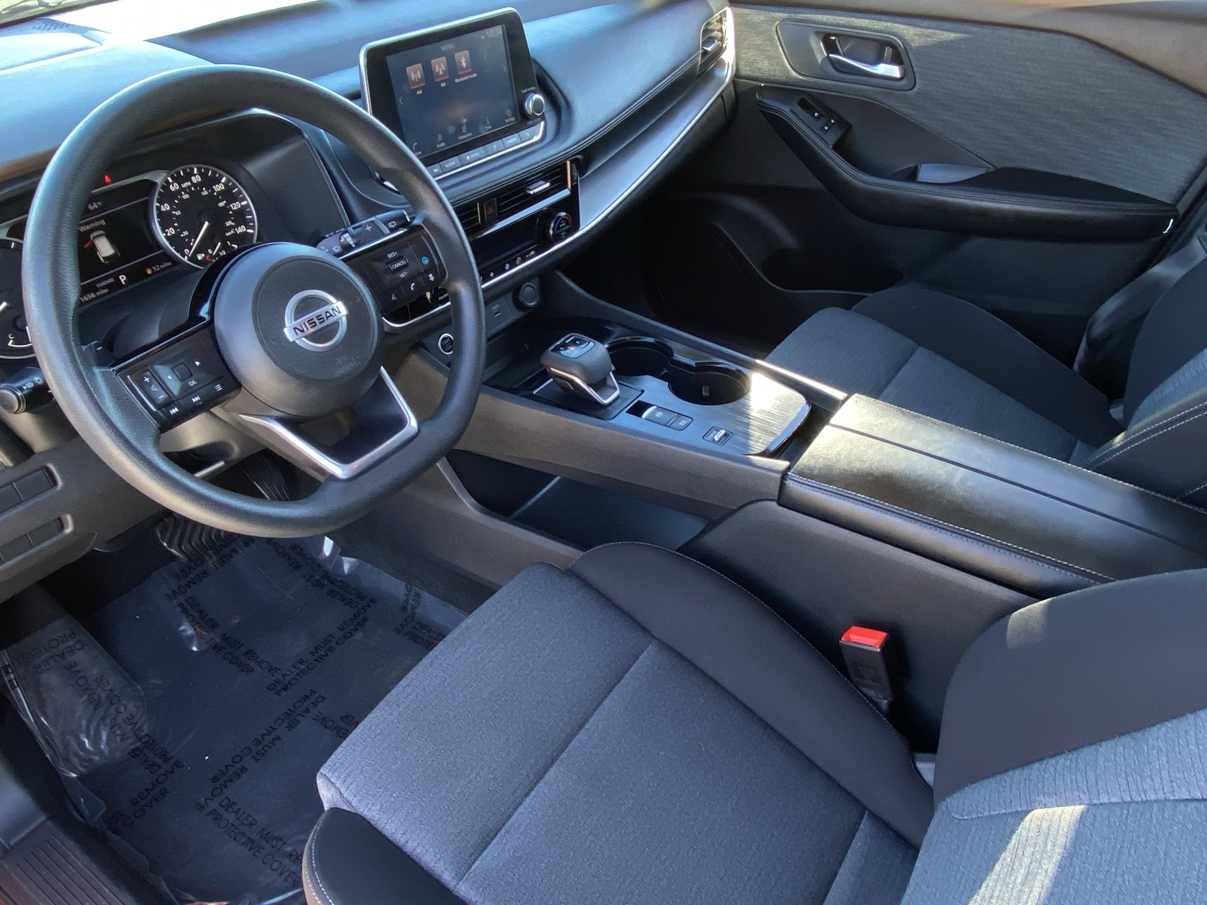 Used 2021 Nissan Rogue SV image 25