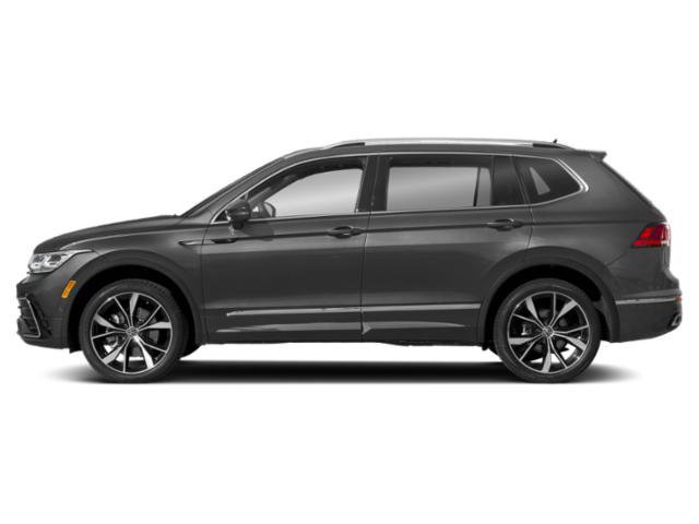 Used 2024 Volkswagen Tiguan SEL R-Line w/ MDO Package, Two-Row AWD/4WD image 3