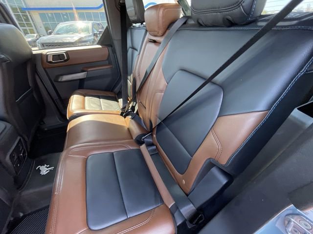 Used 2023 Ford Bronco Outer Banks AWD/4WD image 16