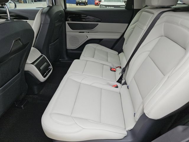 New 2026 Lincoln Nautilus Premier AWD/4WD image 26