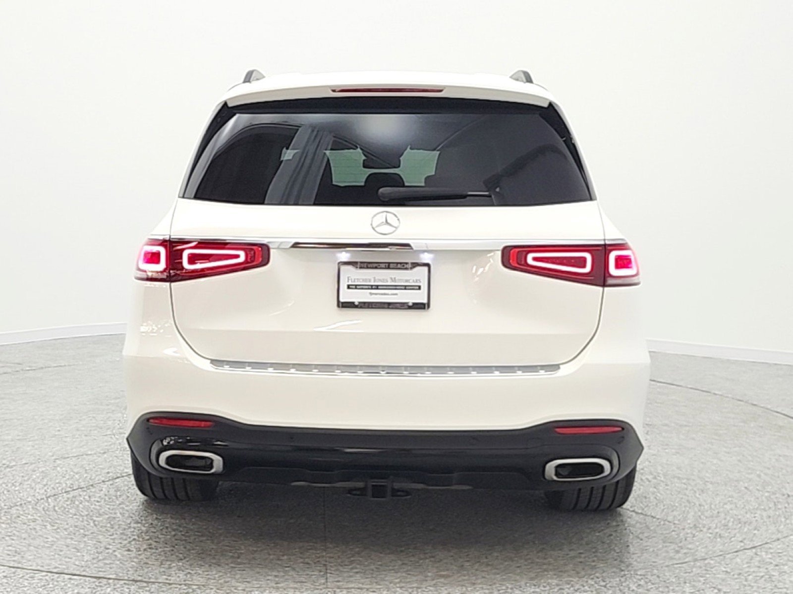 Used 2021 Mercedes-Benz GLS 580 4MATIC image 6