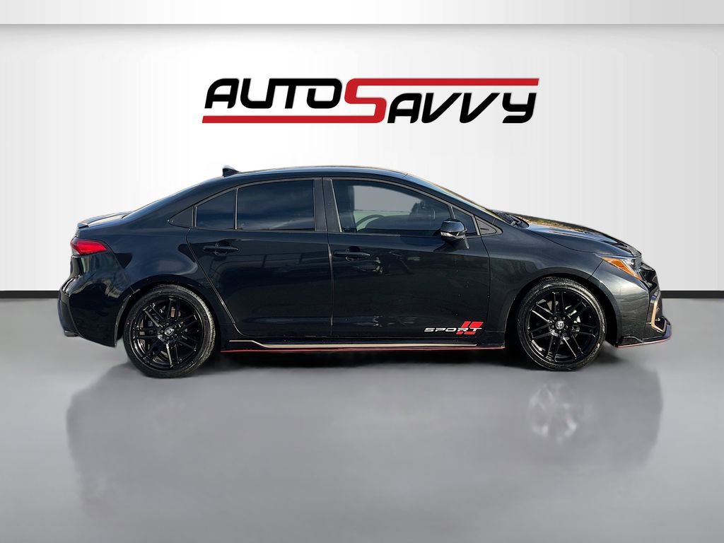 Used 2022 Toyota Corolla SE w/ Carpet Mat Package (TMS) image 8