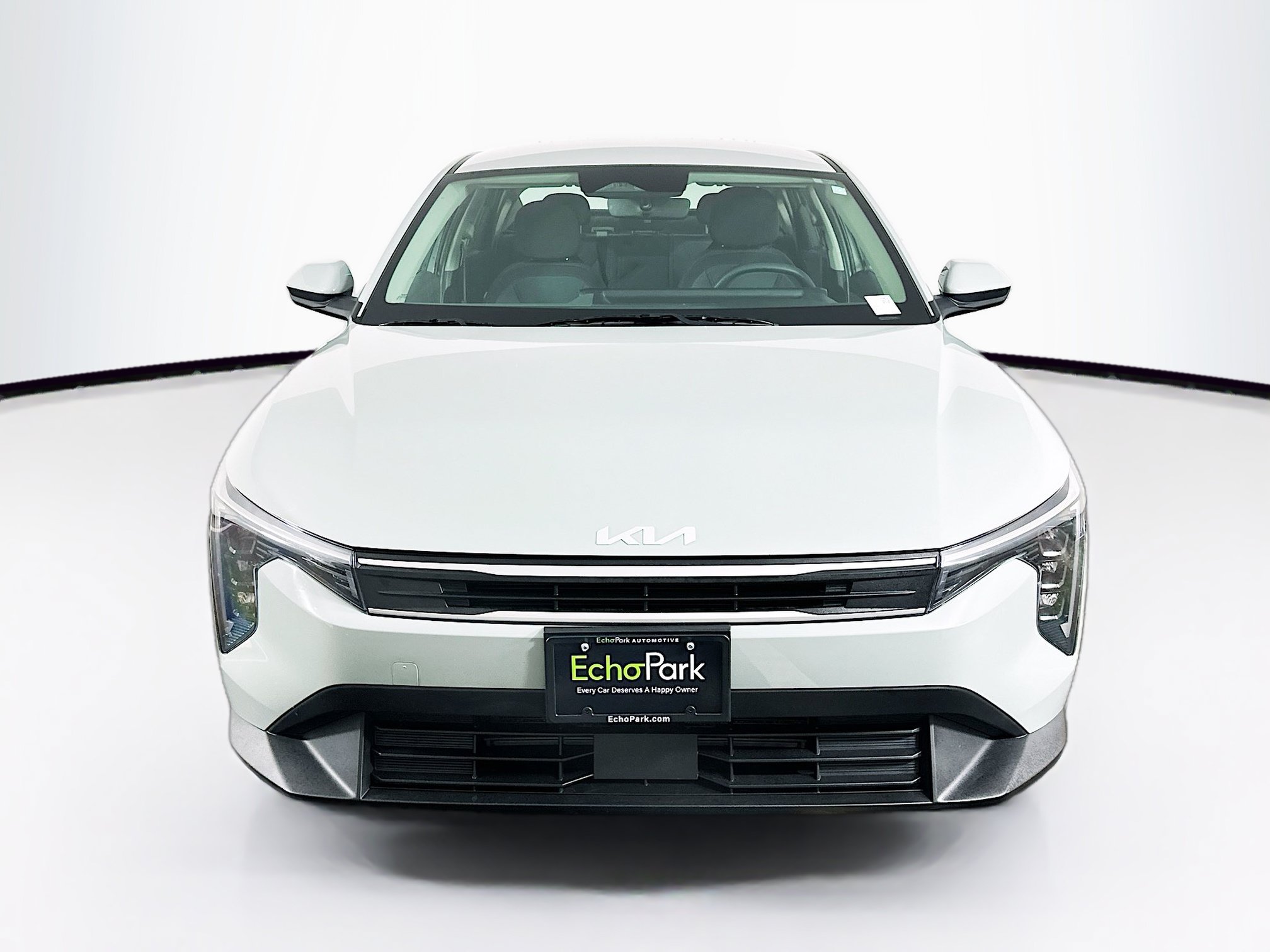 Used 2025 Kia K4 FWD image 2