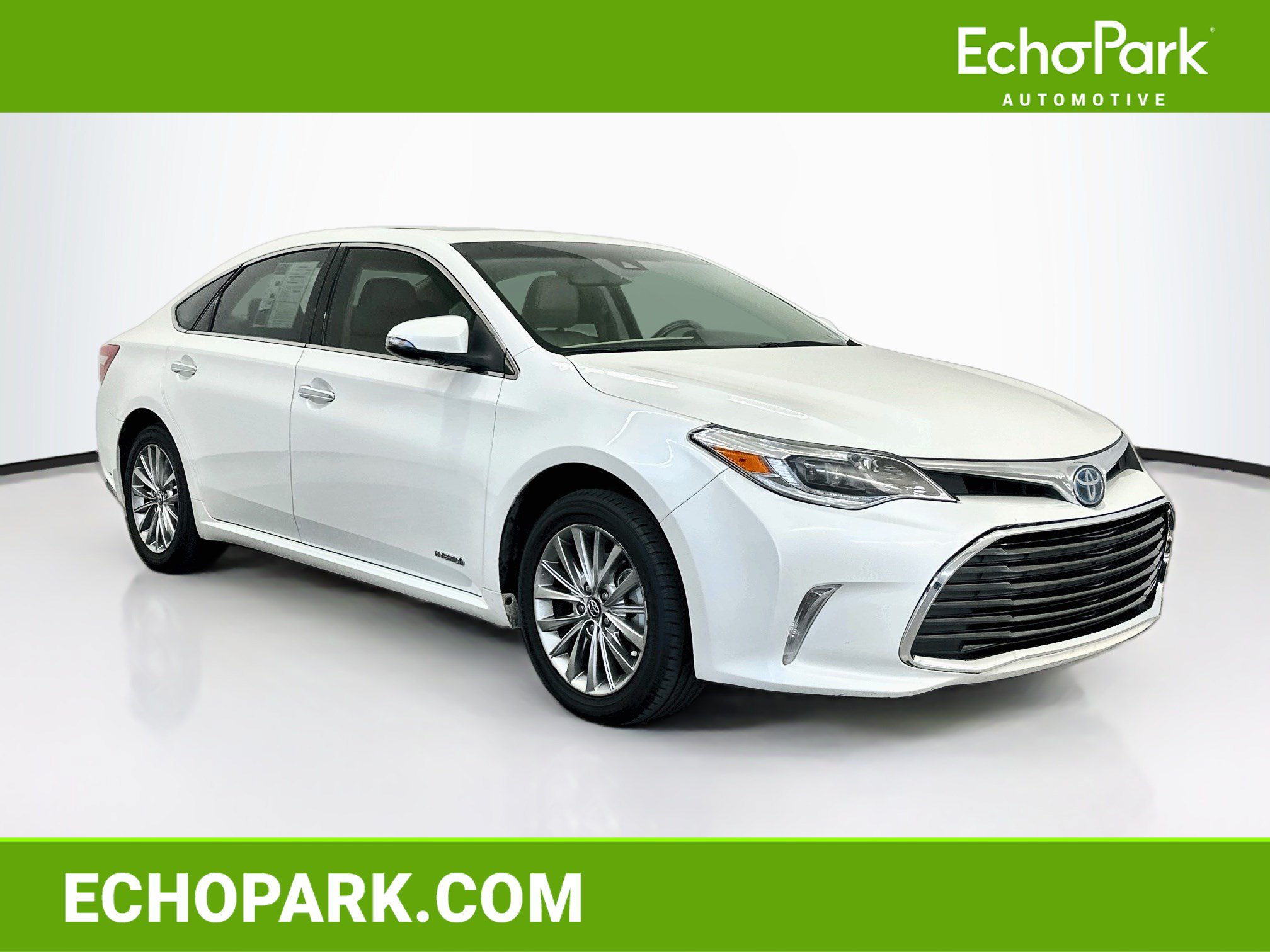 Used 2018 Toyota Avalon Limited w/ All Weather Liner Package