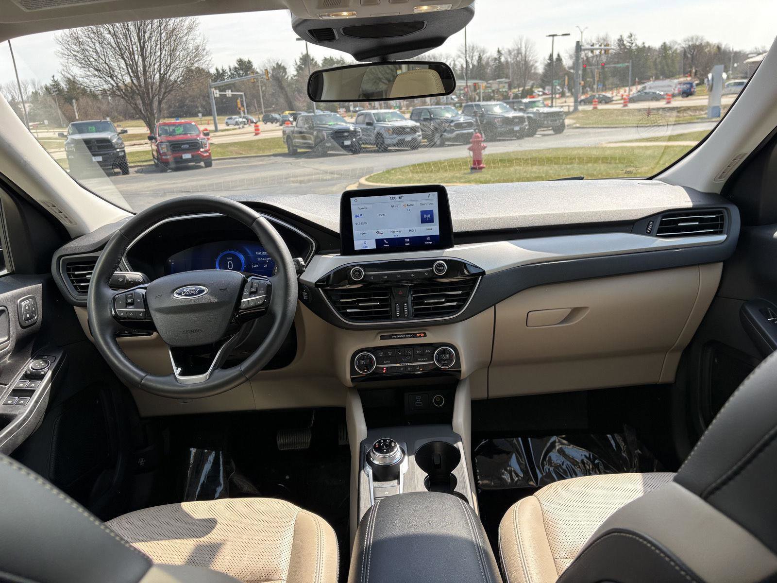 Used 2021 Ford Escape SEL w/ Technology Package image 8