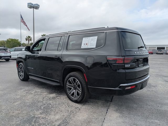 Used 2024 Jeep Wagoneer L Series II w/ Flexible Seating Group RWD image 5