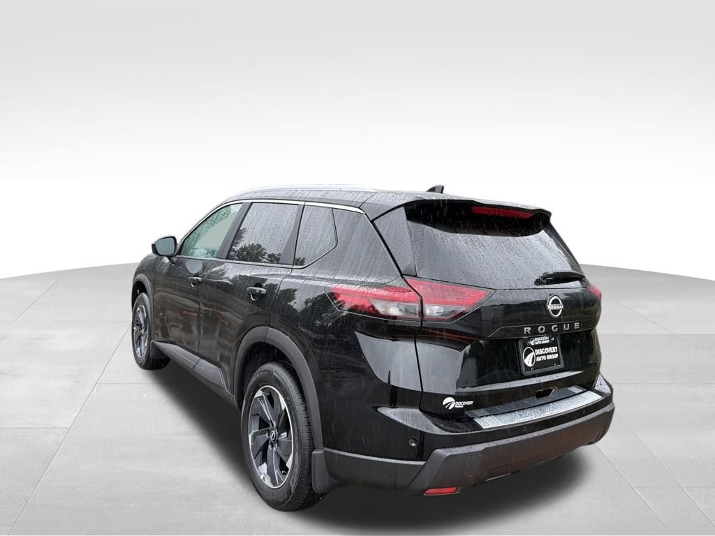 New 2026 Nissan Rogue SV image 4