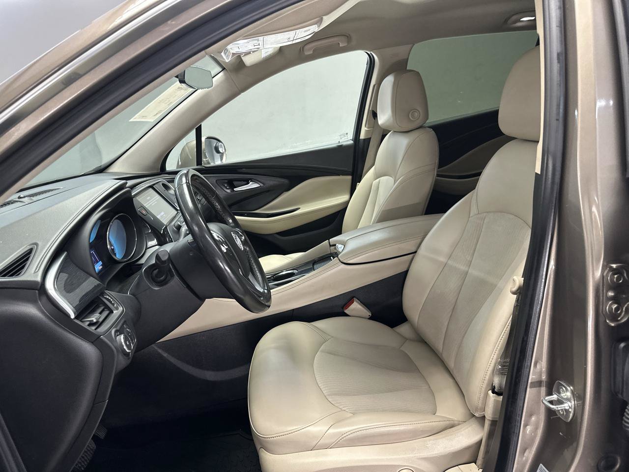 Used 2018 Buick Envision Preferred FWD image 15