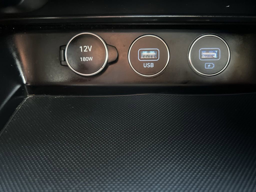 Used 2023 Genesis G70 2.0T RWD image 59