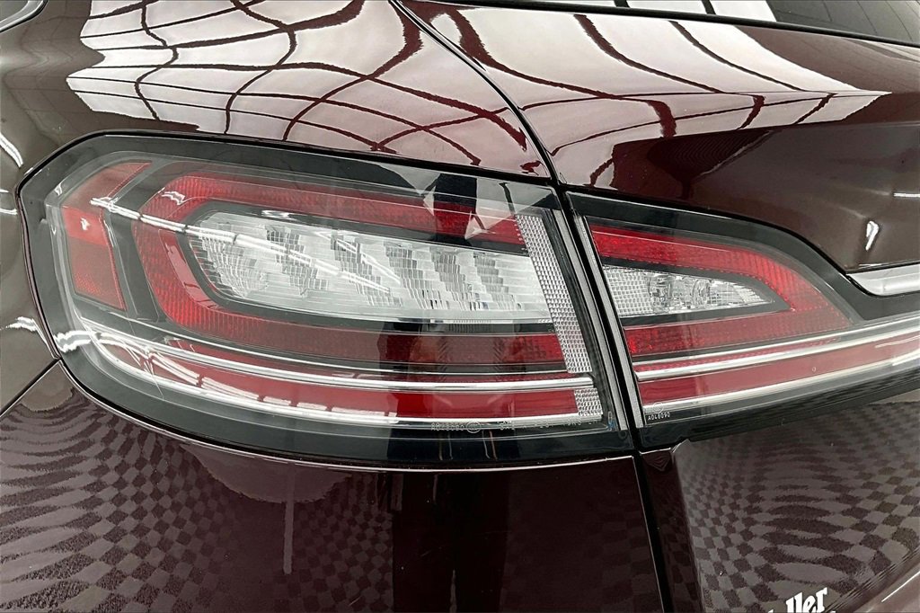 Used 2022 Lincoln Nautilus Reserve image 30