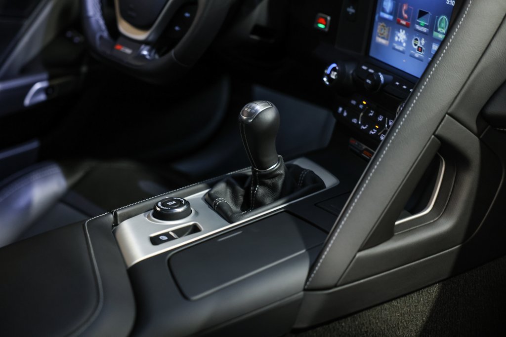 Used 2017 Chevrolet Corvette Z06 RWD image 25