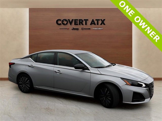 Used 2024 Nissan Altima 2.5 SV image 6