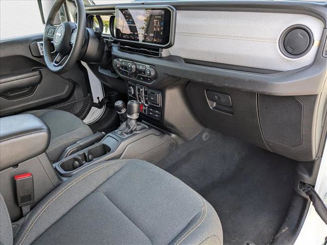 Used 2024 Jeep Wrangler Willys image 22