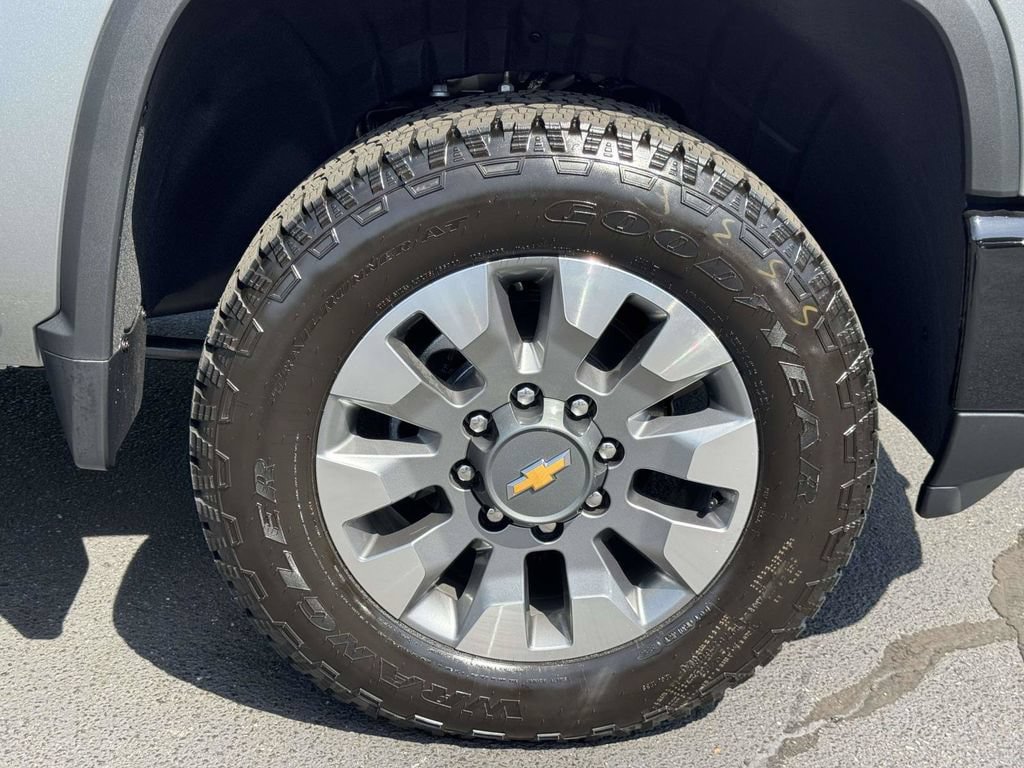 New 2026 Chevrolet Silverado 2500 Custom w/ Custom Value Package AWD/4WD image 26