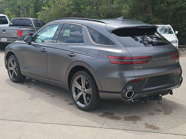 Used 2023 Genesis GV70 2.5T w/ Sport Prestige Package image 8