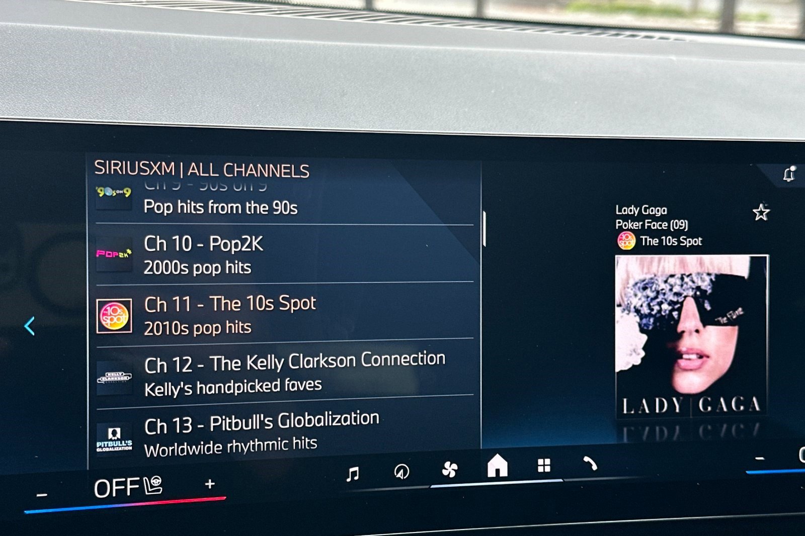 Used 2025 BMW X3 xDrive30i w/ Premium Package image 23