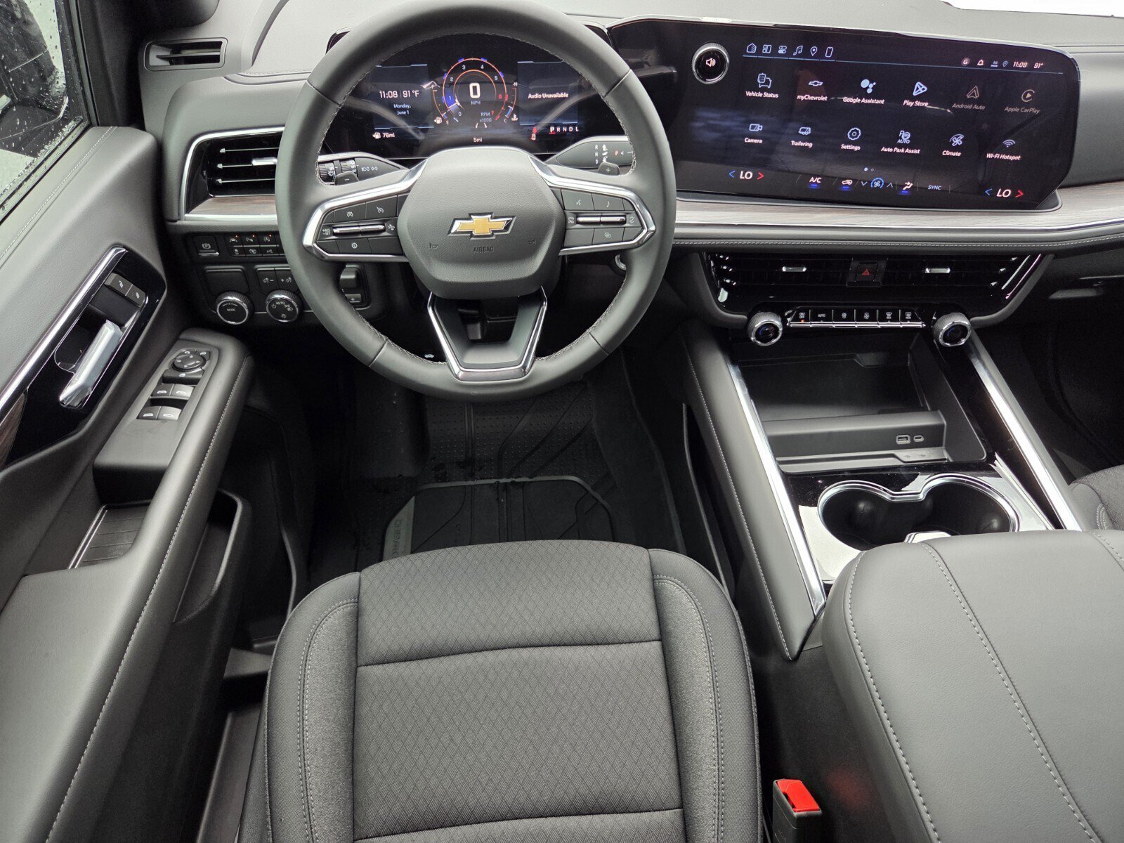 New 2026 Chevrolet Suburban LS w/ LS Custom Edition RWD image 10