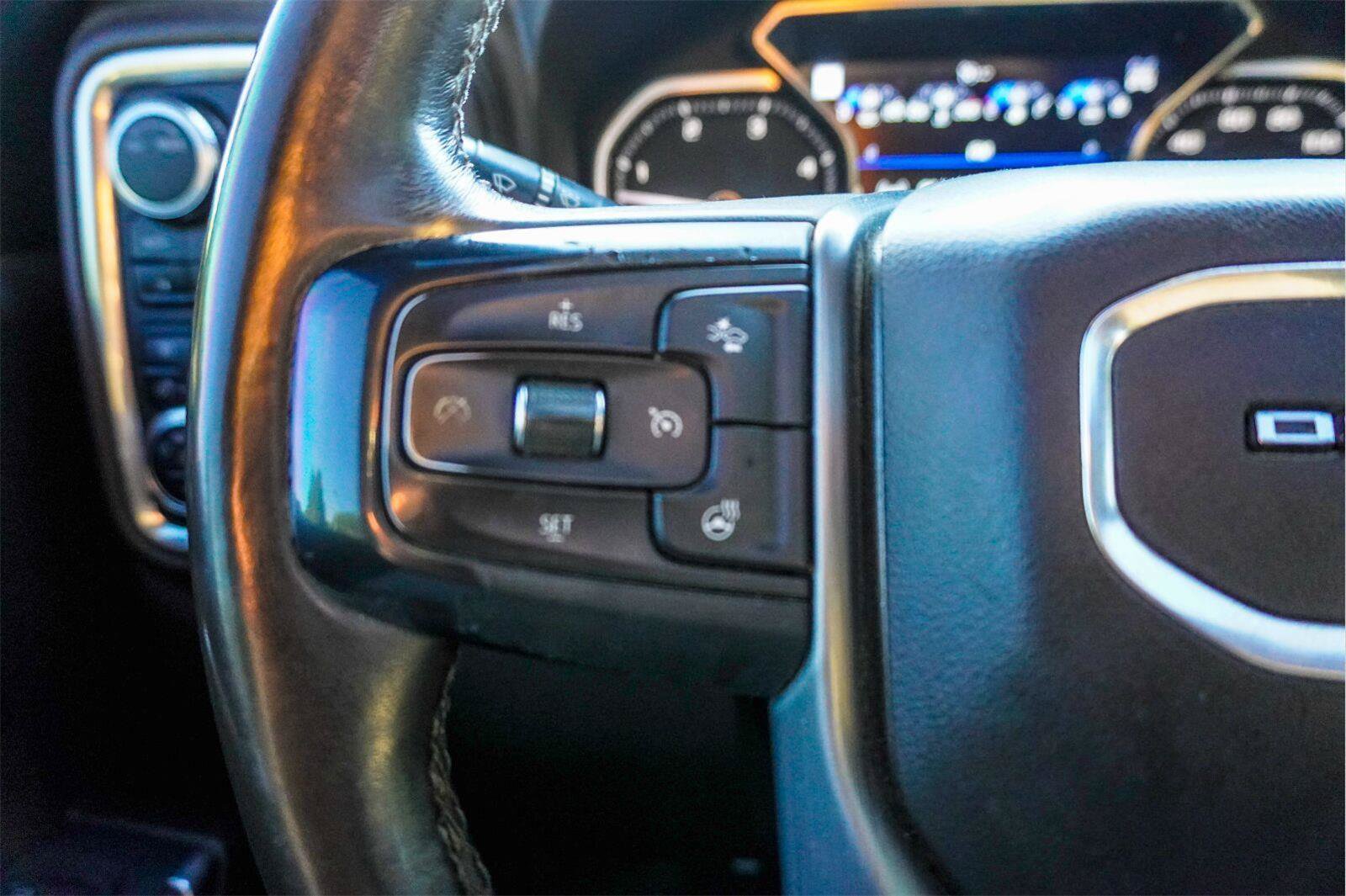 Used 2021 GMC Sierra 3500 Denali w/ Denali Ultimate Package AWD/4WD image 31
