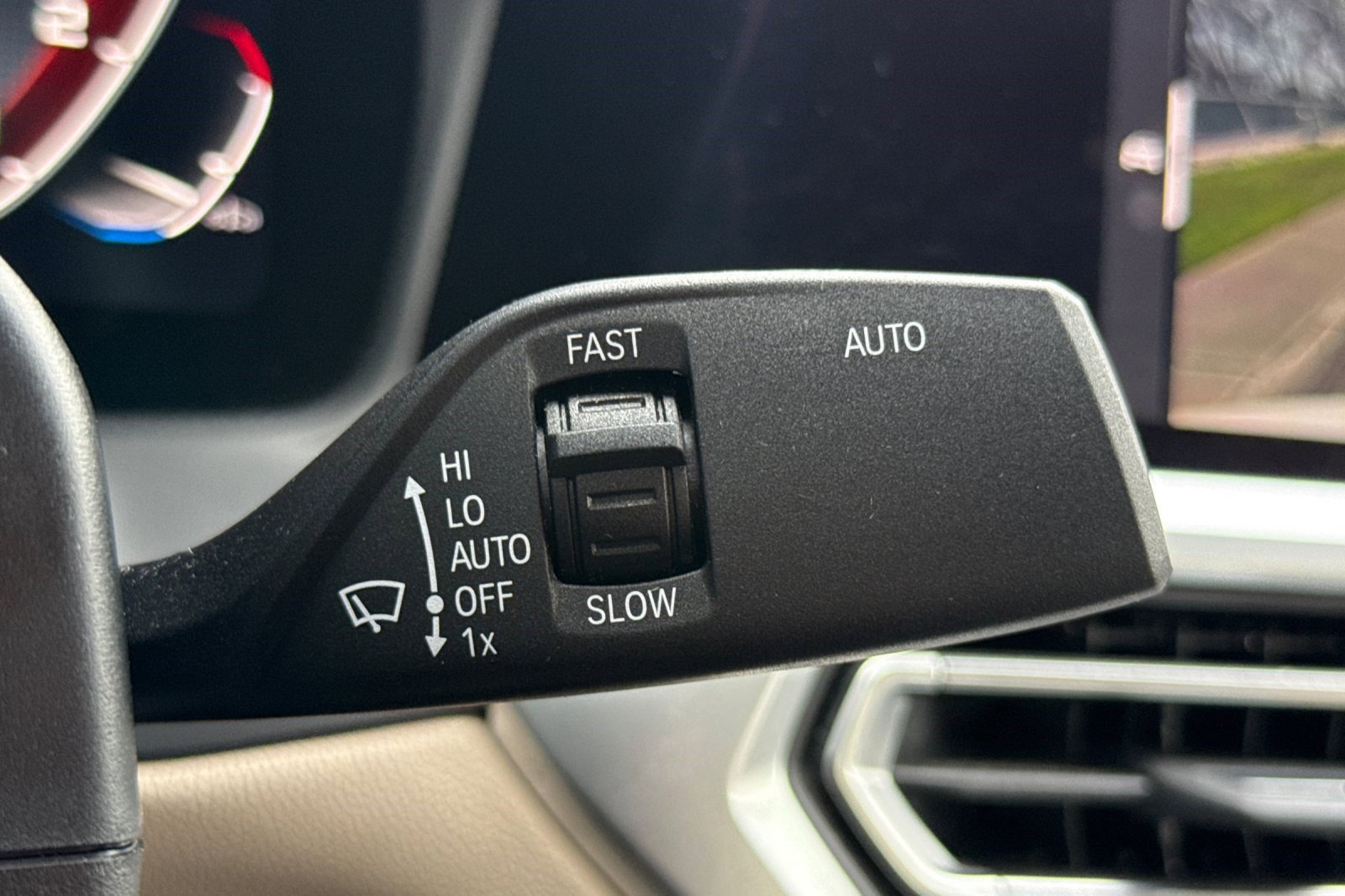 Used 2020 BMW M340i w/ Executive Package image 32