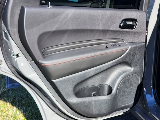 Used 2025 Dodge Durango R/T image 34