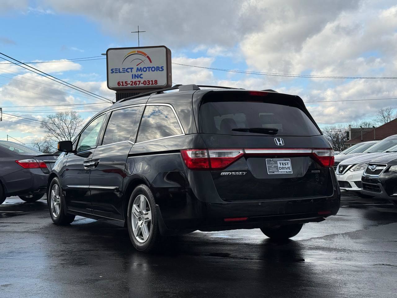Used 2012 Honda Odyssey Touring image 4
