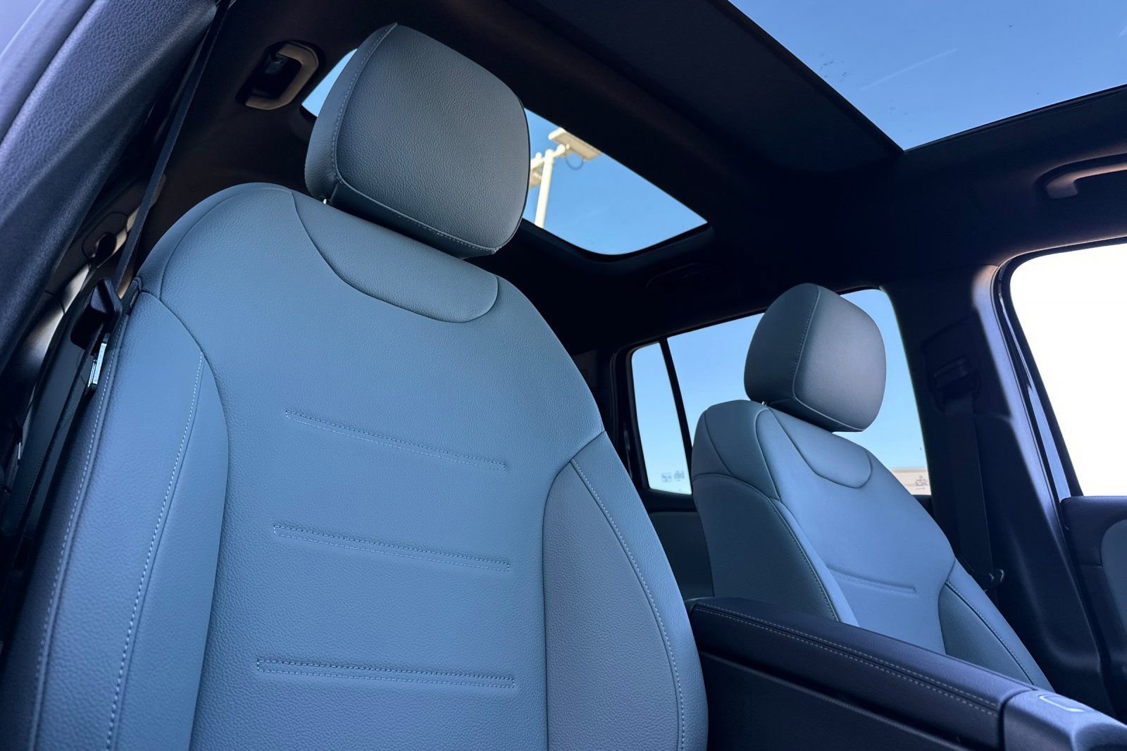 New 2026 Mercedes-Benz GLB 250 image 32