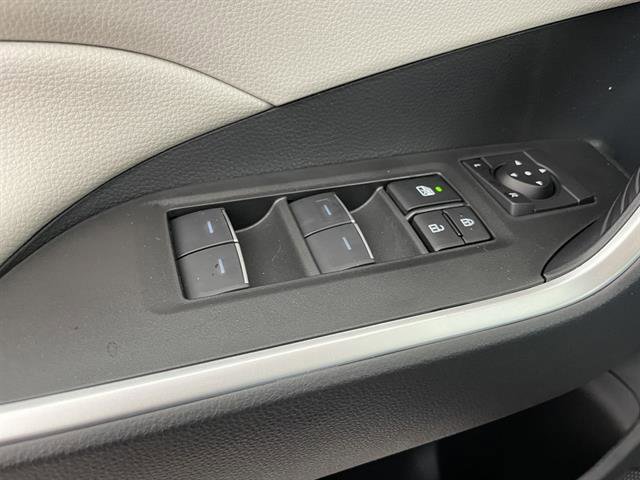 New 2025 Toyota RAV4 XLE image 19