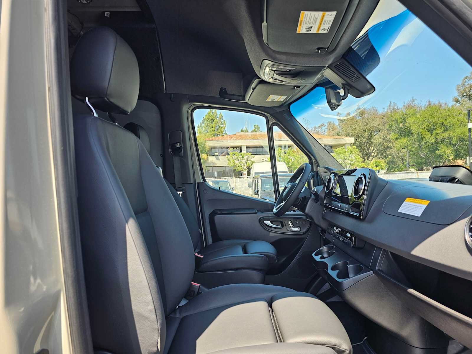 New 2026 Mercedes-Benz Sprinter 2500 image 10
