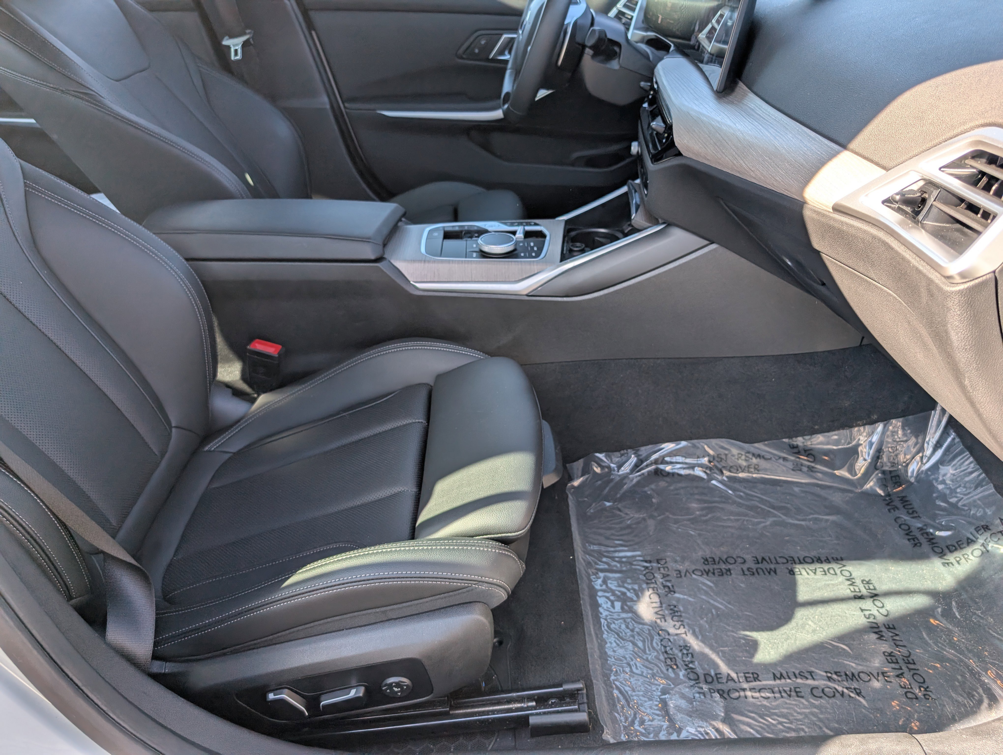 Used 2025 BMW 330i Sedan image 29