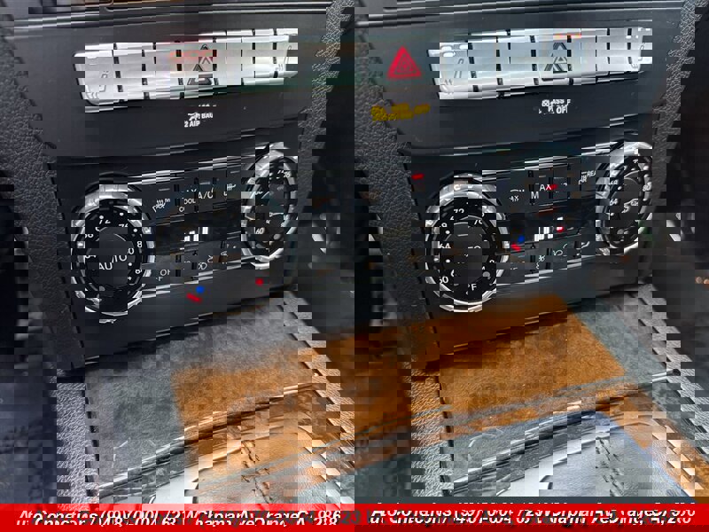 Used 2014 Mercedes-Benz C 250 Luxury image 15