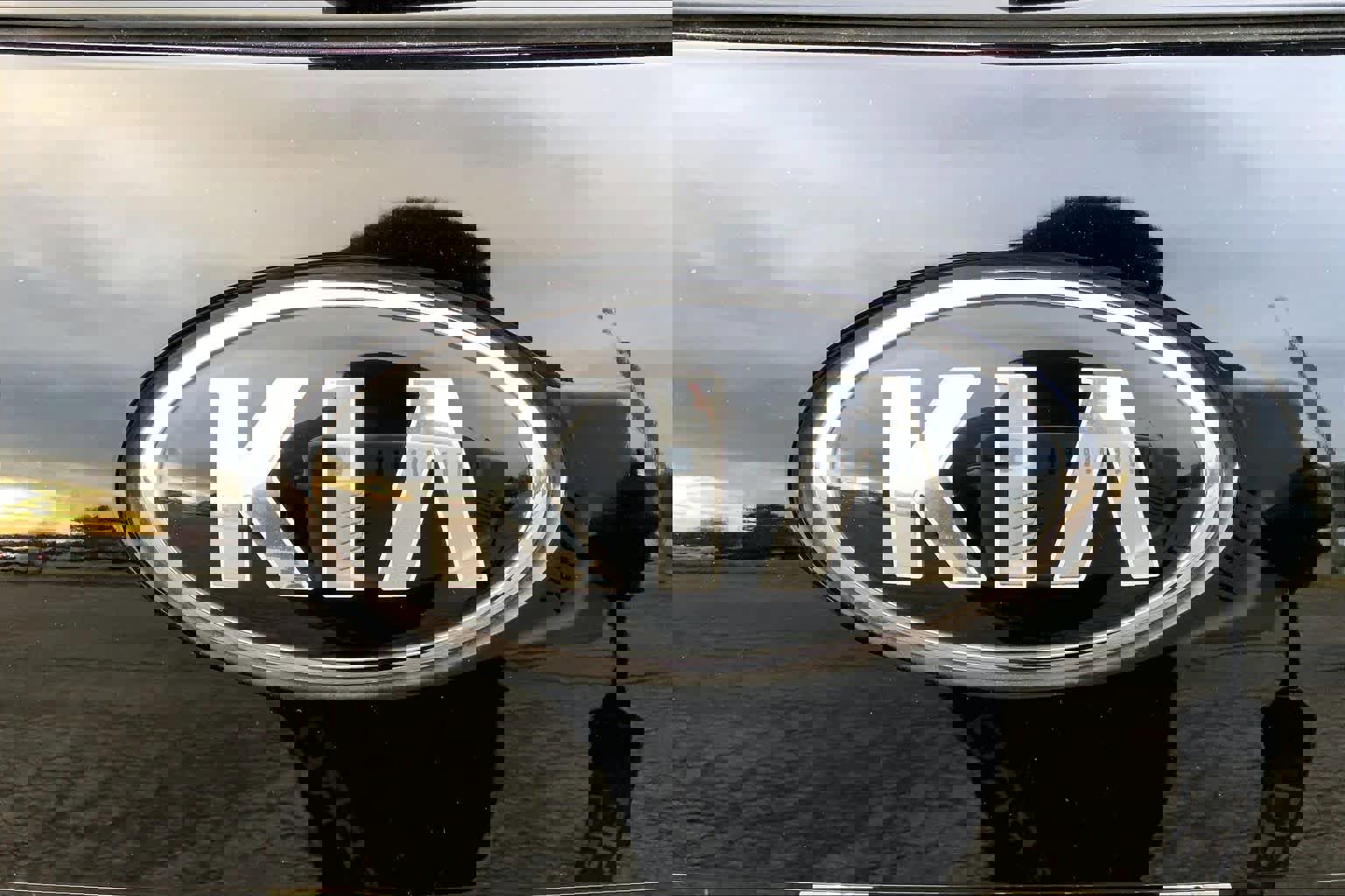 Used 2019 Kia Sorento SX image 32