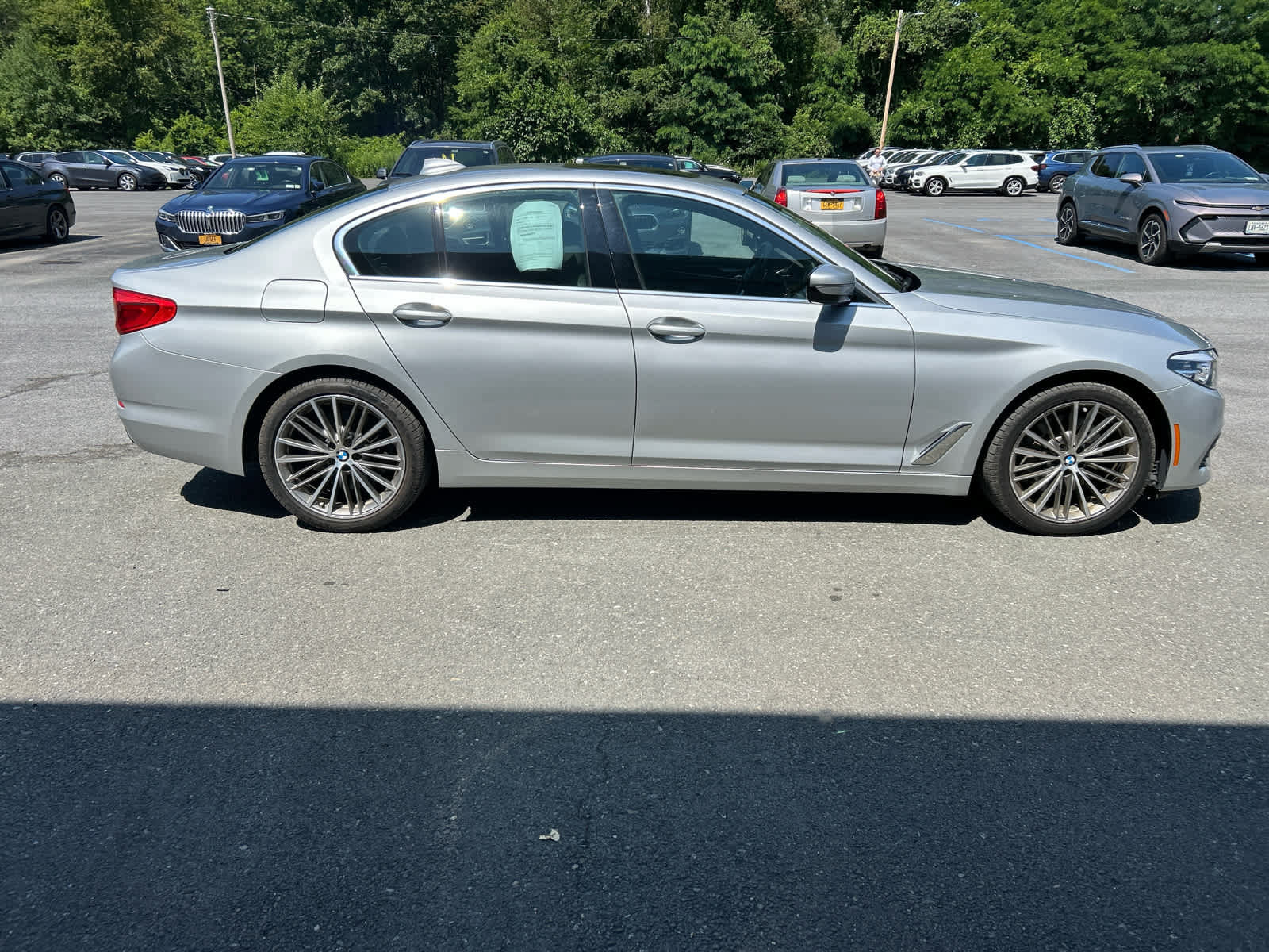 Used 2019 BMW 540i xDrive w/ Convenience Package AWD/4WD image 29