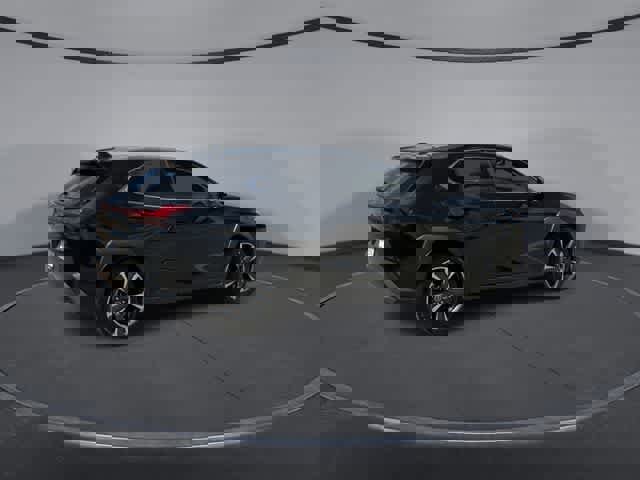 Used 2021 Lexus UX 200 w/ Premium Package image 8