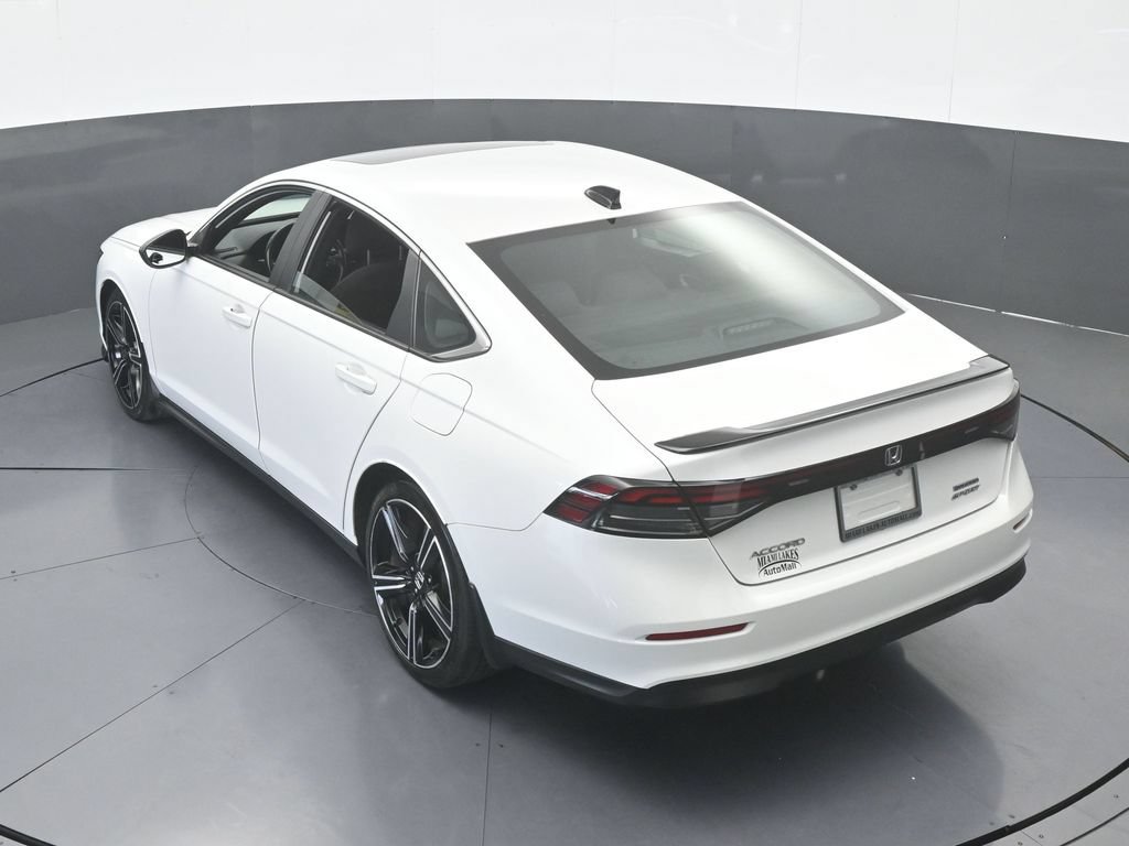 Used 2025 Honda Accord Sport image 49
