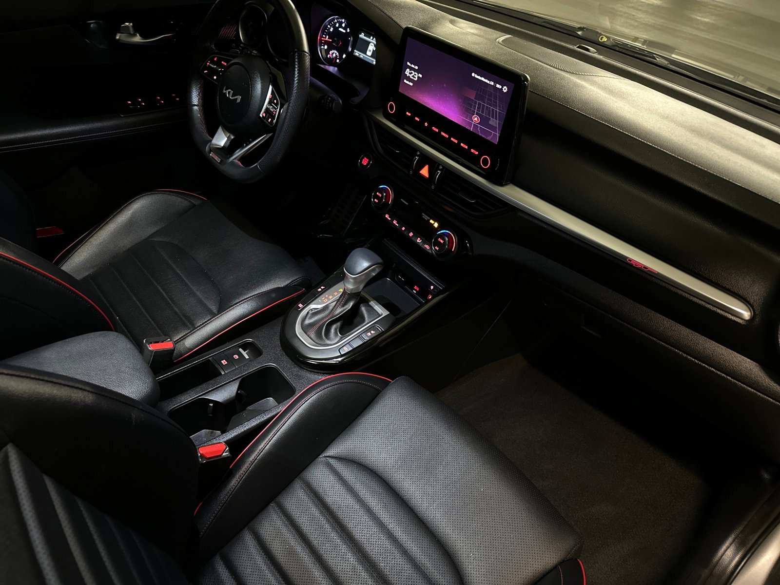 Used 2023 Kia Forte GT w/ GT2 Package image 14