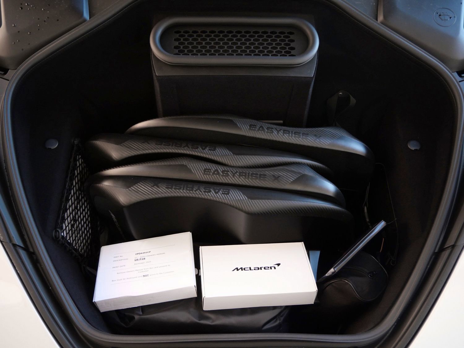 New 2026 McLaren 750S image 24