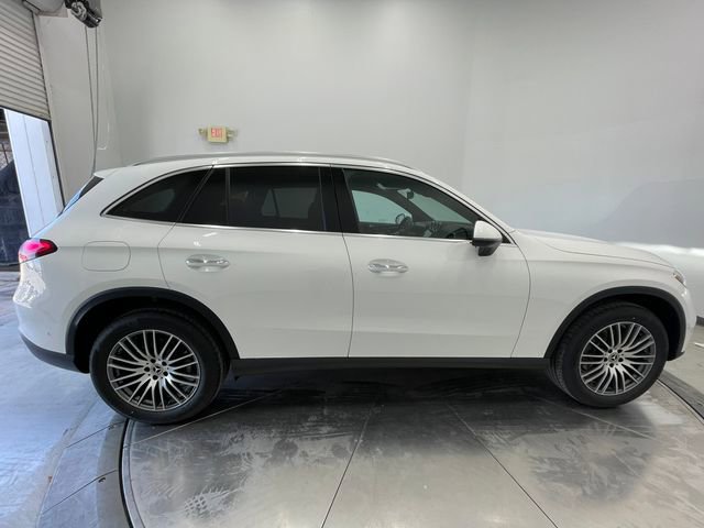 New 2026 Mercedes-Benz GLC 300 image 15