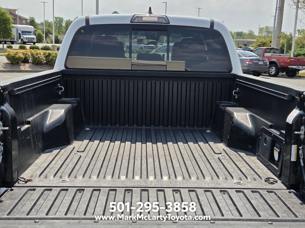 Used 2019 Toyota Tacoma TRD Off-Road AWD/4WD image 13